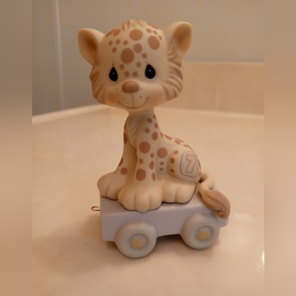 Precious Moments Wishing You Grr-eatness Leopard Cub Figurine